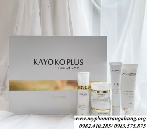 bo-my-pham-kayoko-plus-trang-nhat-ban