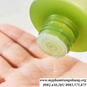 nuoc-tay-trang-prettyskin-xanh-la